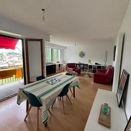 Appartement Pau По